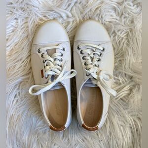 Ecco Soft Leather White Sneakers Size 37 Gently Used